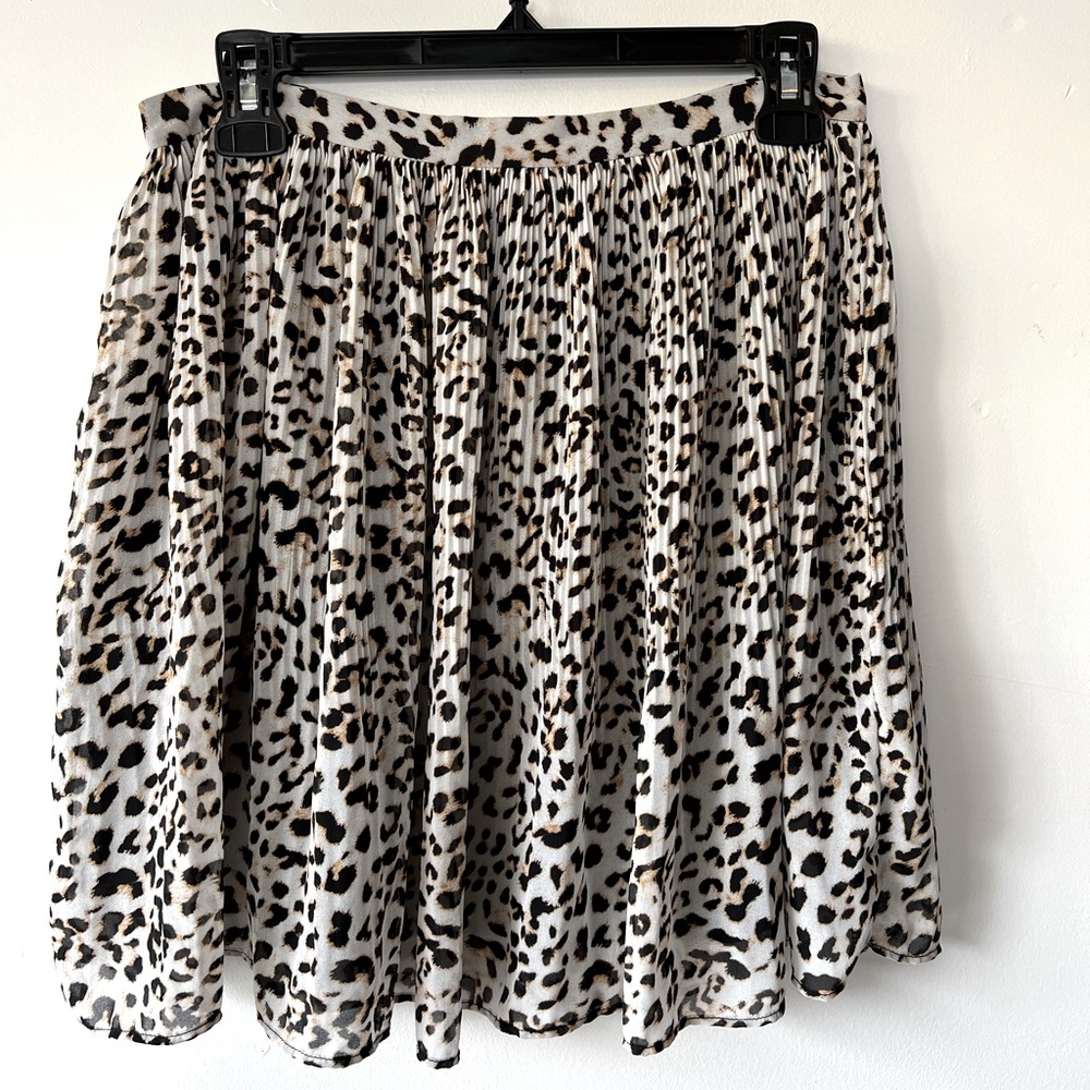Banana Republic Animal Print Pleated Mini Skirt, 8P